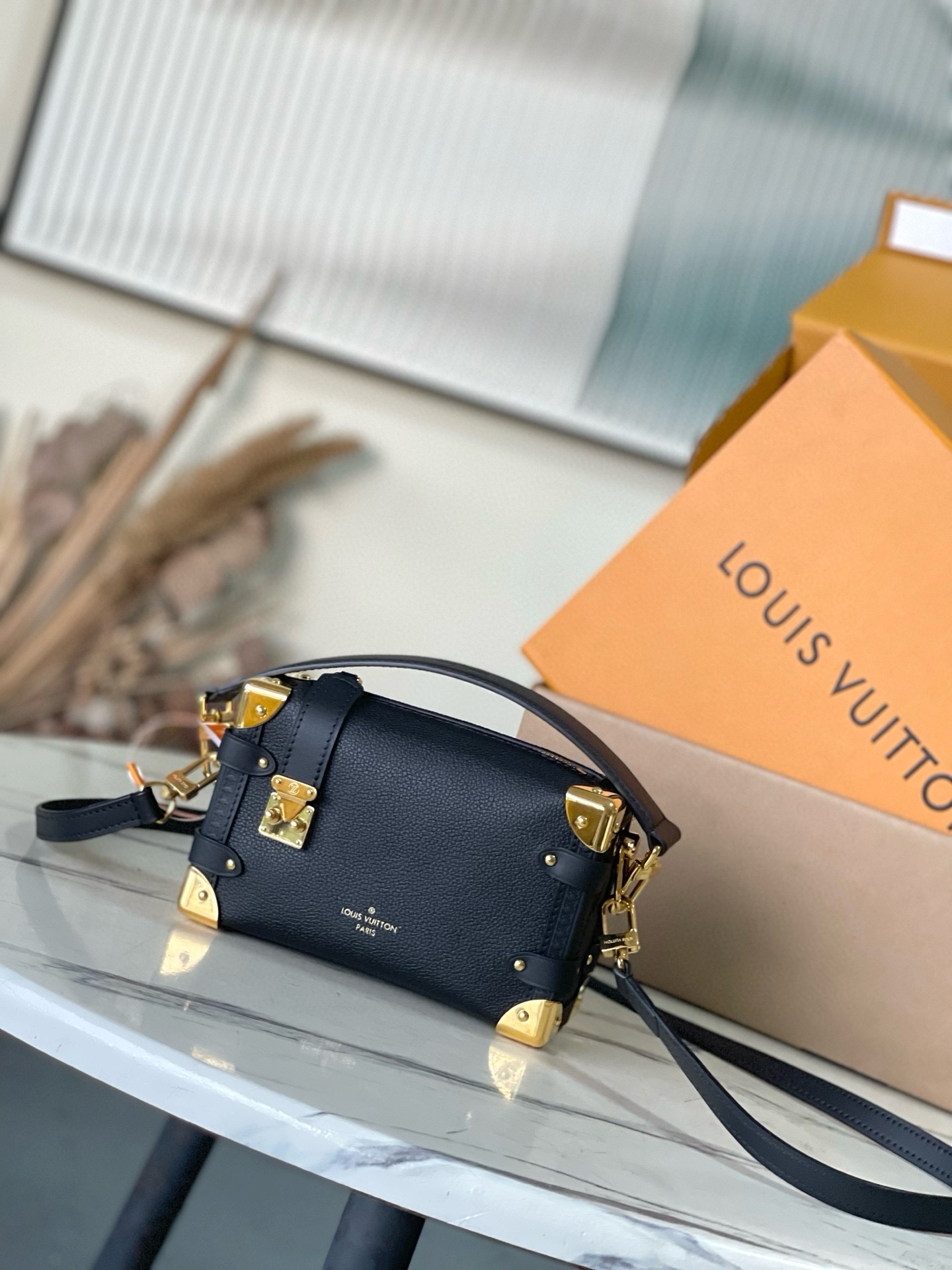 루이비통 M23817 여자가방