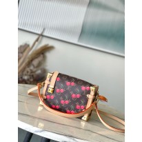 루이비통  M14278 여자가방