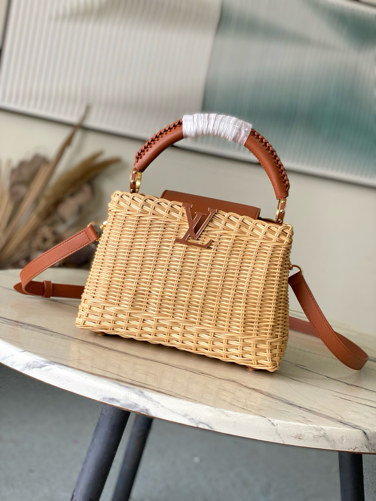 루이비통 M26025 여자가방