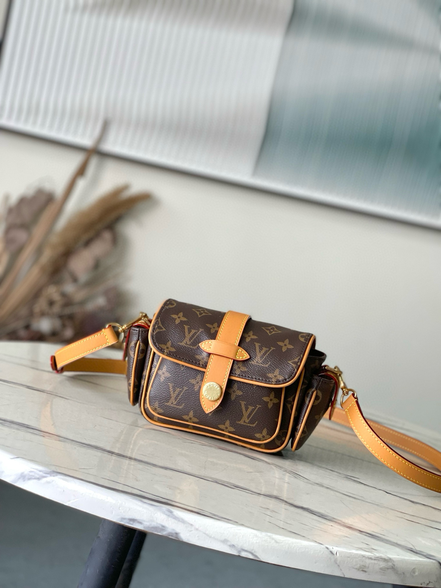 루이비통  M14742 여자가방