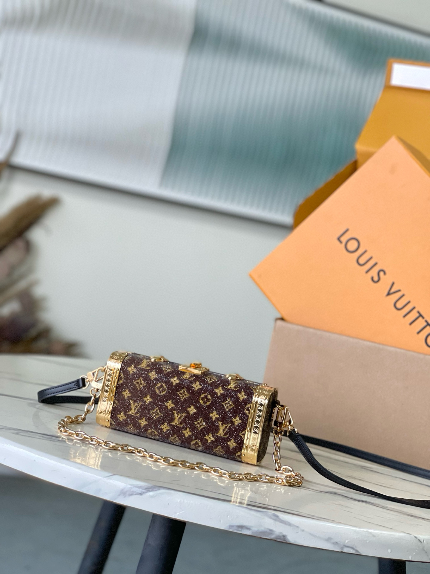 루이비통 M23572 여자가방