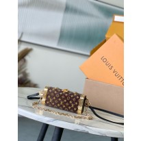 루이비통 M23572 여자가방