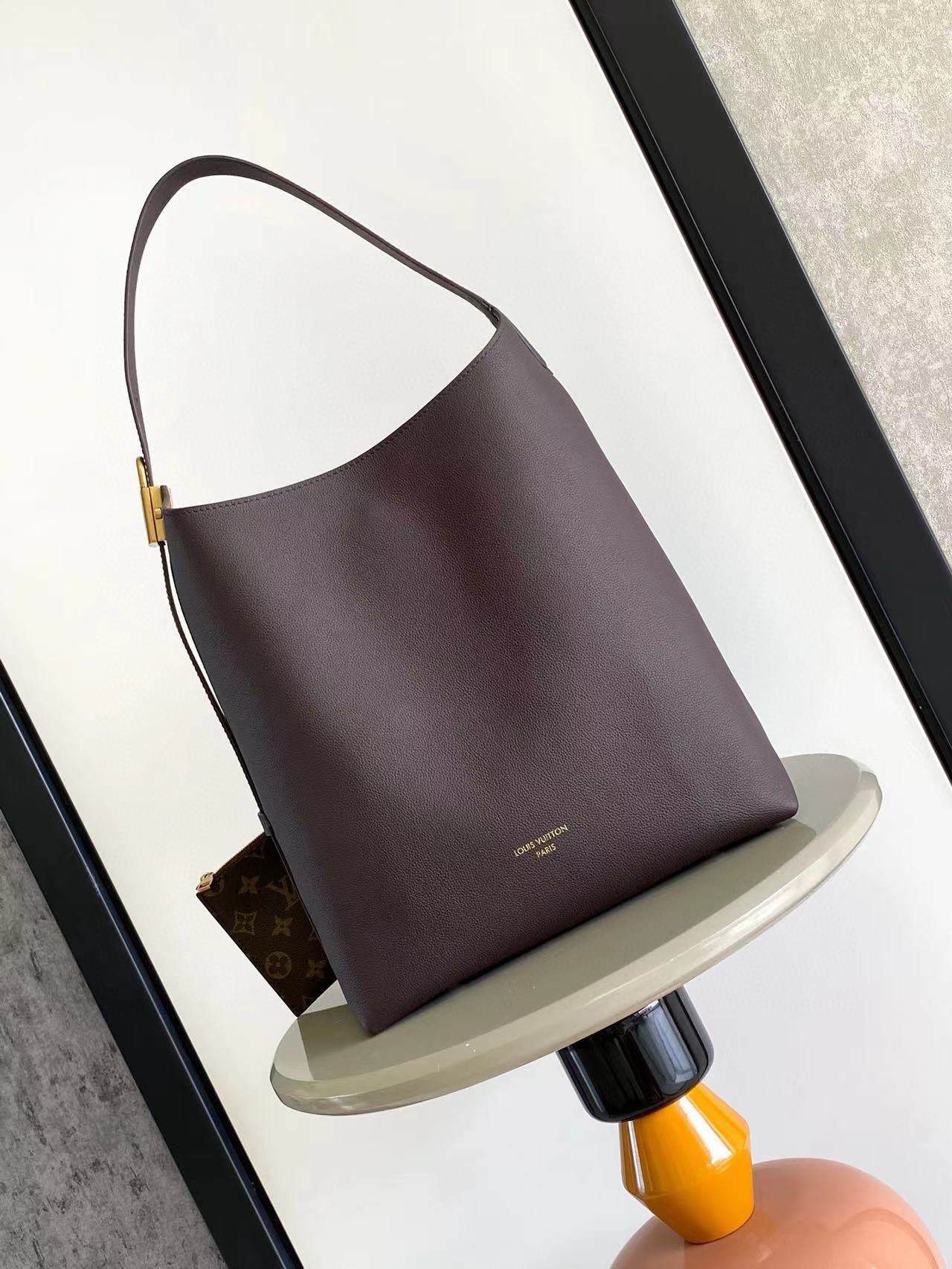 루이비통 M24856 m24974 m25022  여자가방