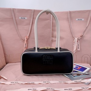 미우미우 5BB147 여자가방