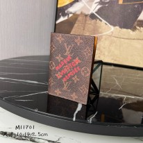 루이비통 M11701 여권지갑