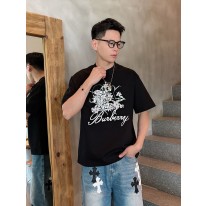 버버리 남자 반팔티