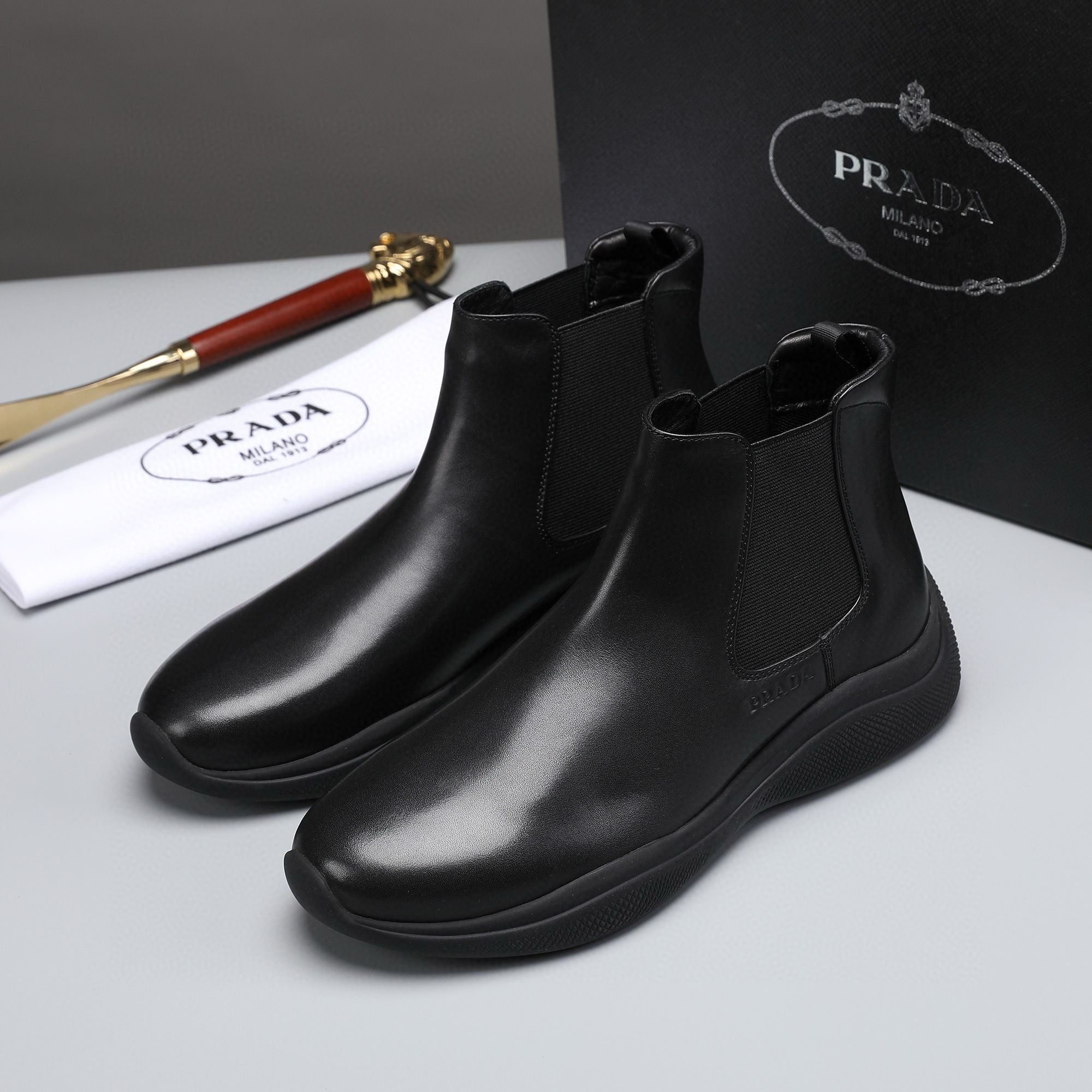 프라다 남자 부츠