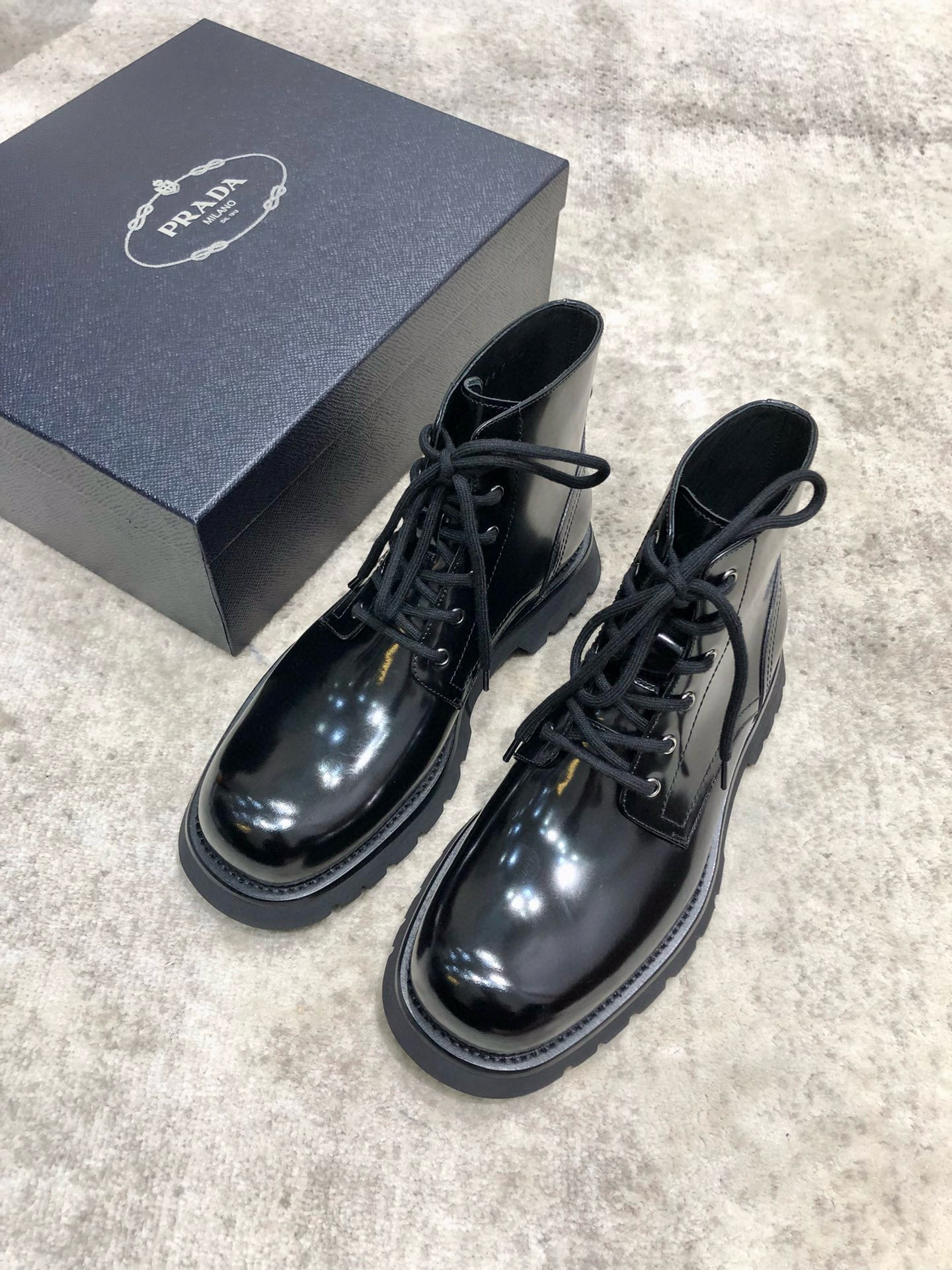프라다 남자 부츠