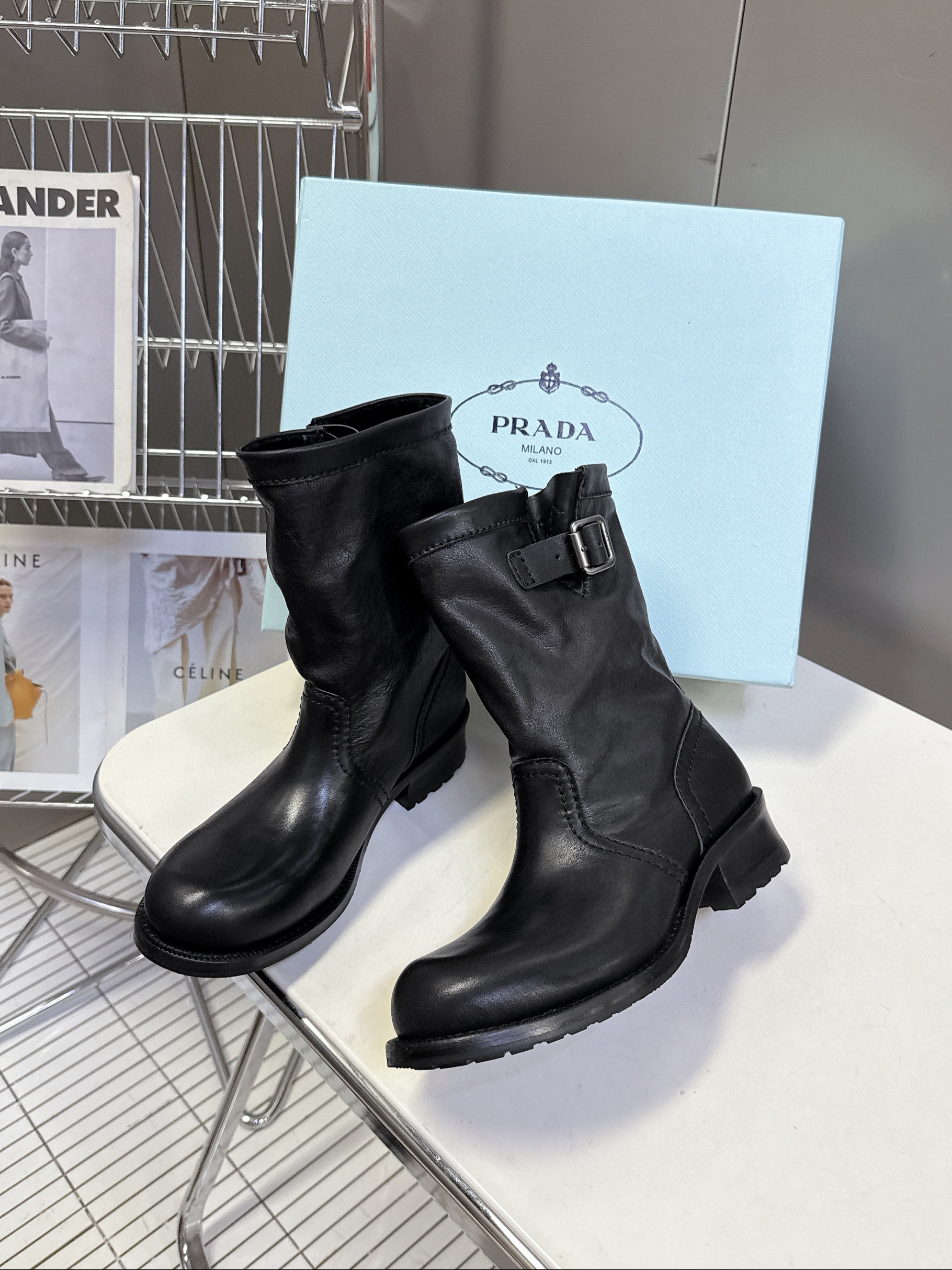 프라다 5CM 여자 부츠