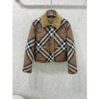 버버리 여자 자켓