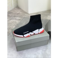 발렌시아가 남여공용 부츠