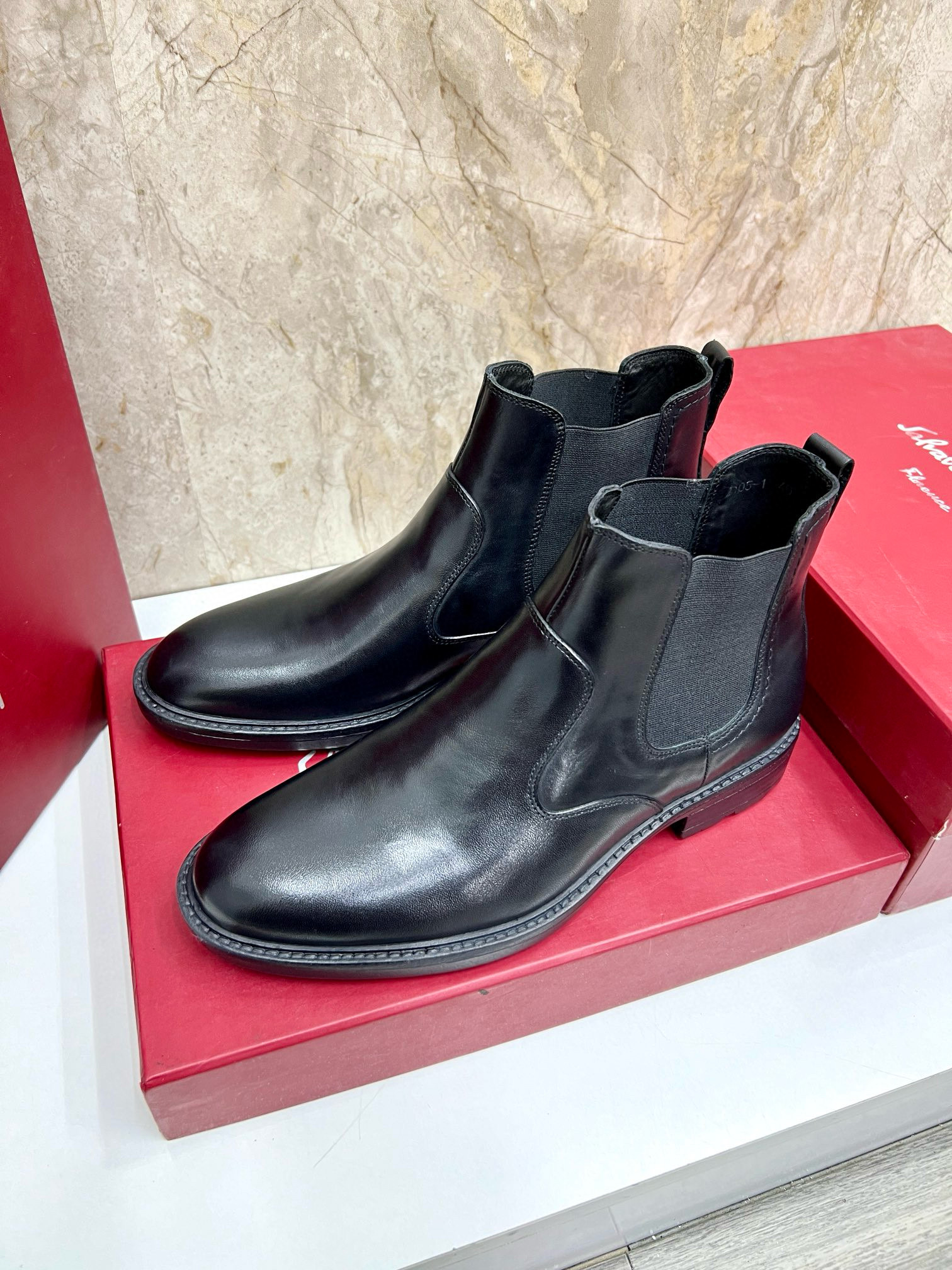 살바토레 페라가모 남자 부츠