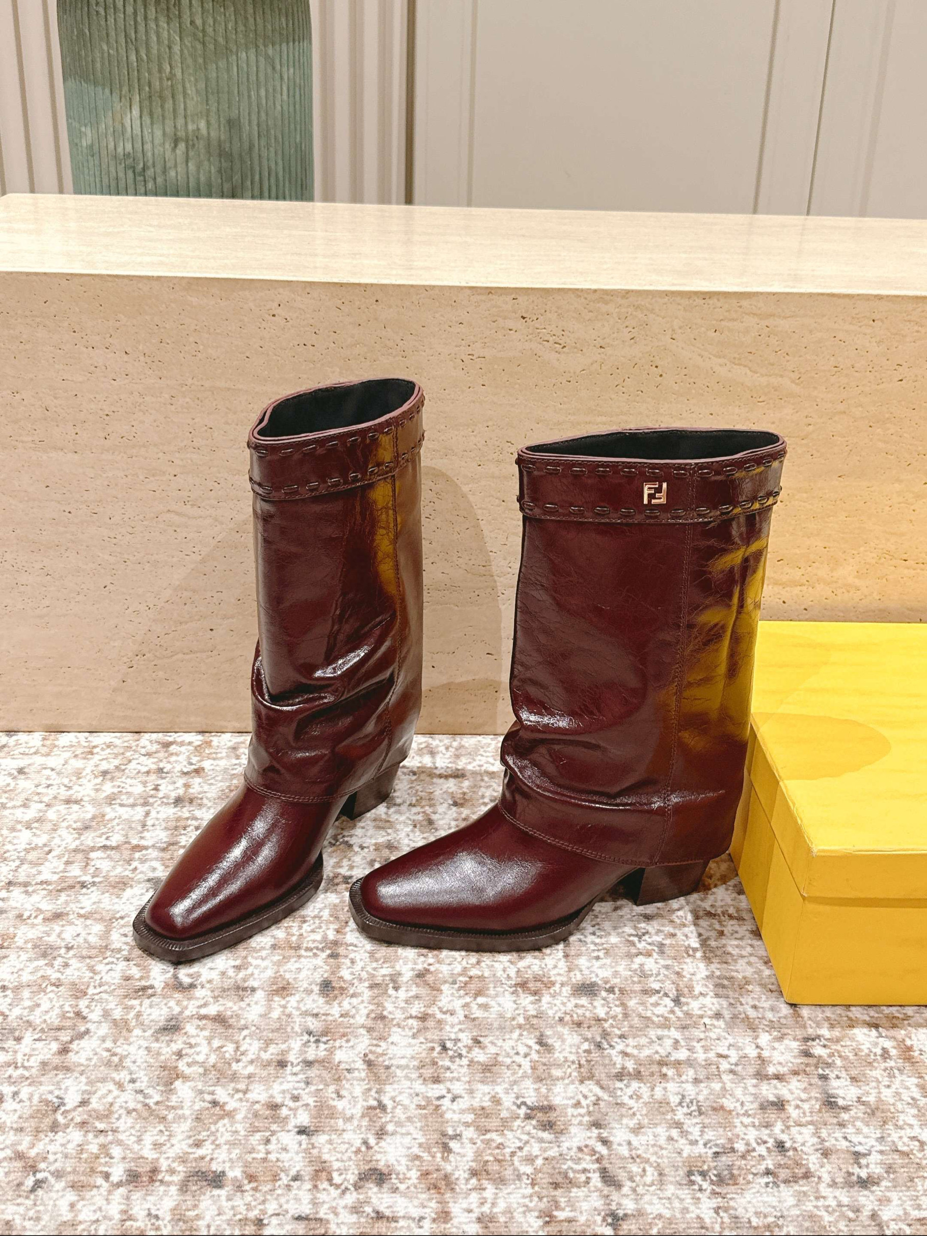 펜디 여자 부츠