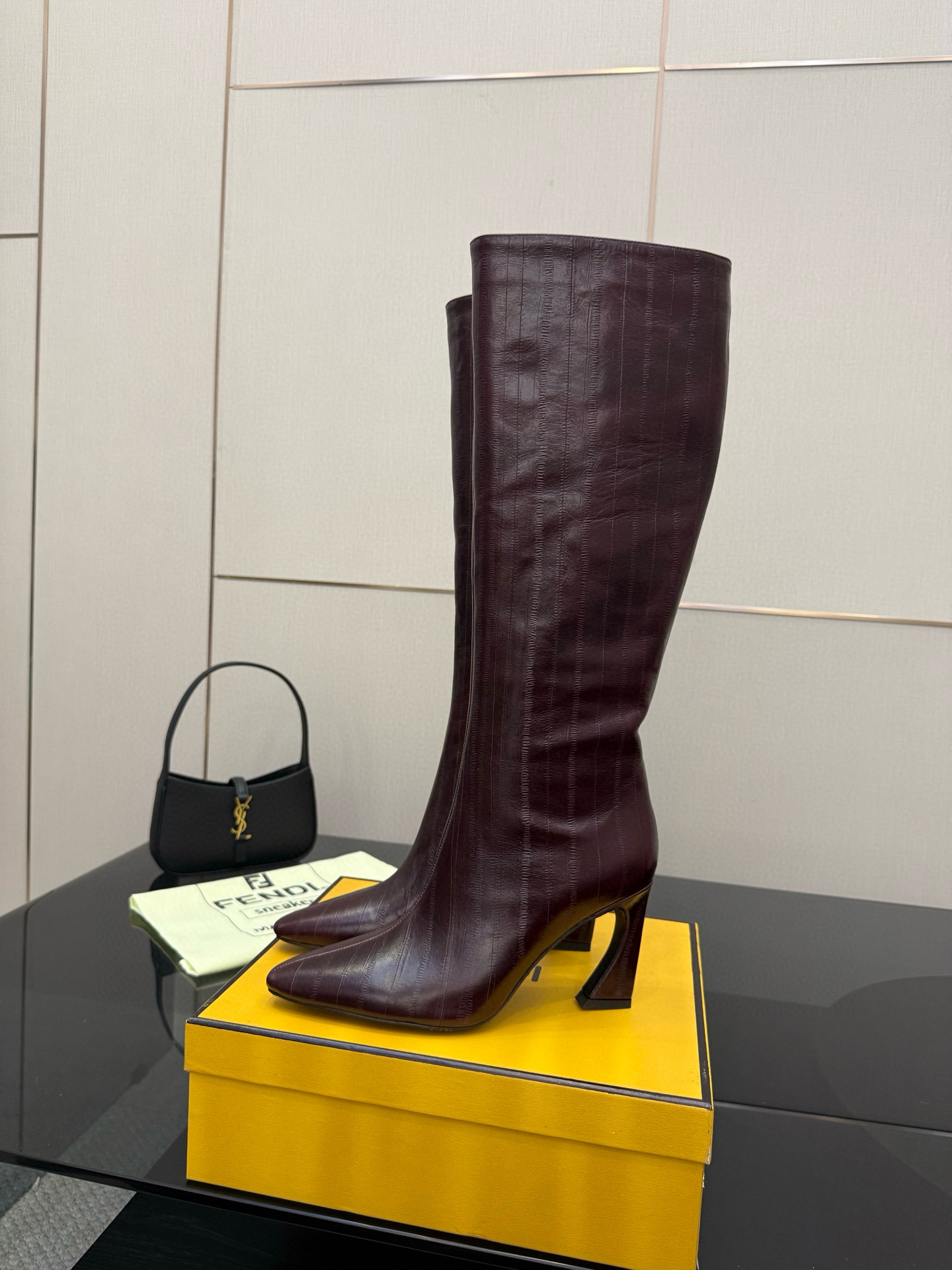 펜디 8CM 여자 부츠