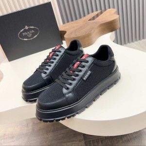 프라다 남자 스니커즈 신발 운동화