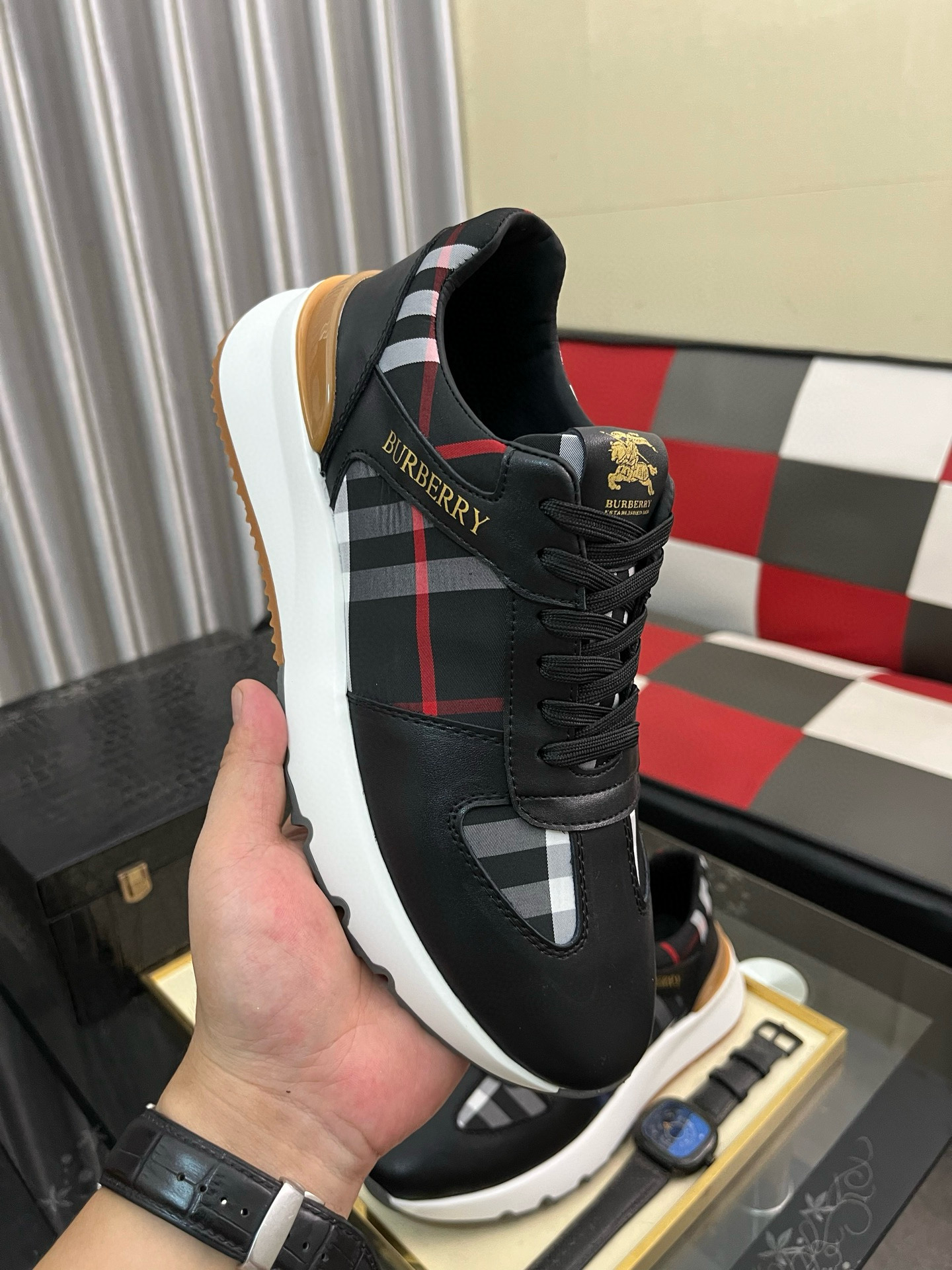 버버리 남자 스니커즈 신발 운동화