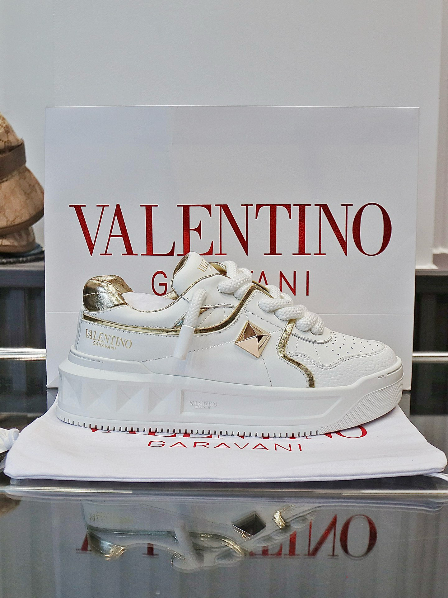 발렌티노 남녀공용 신발 운동화 스니커즈