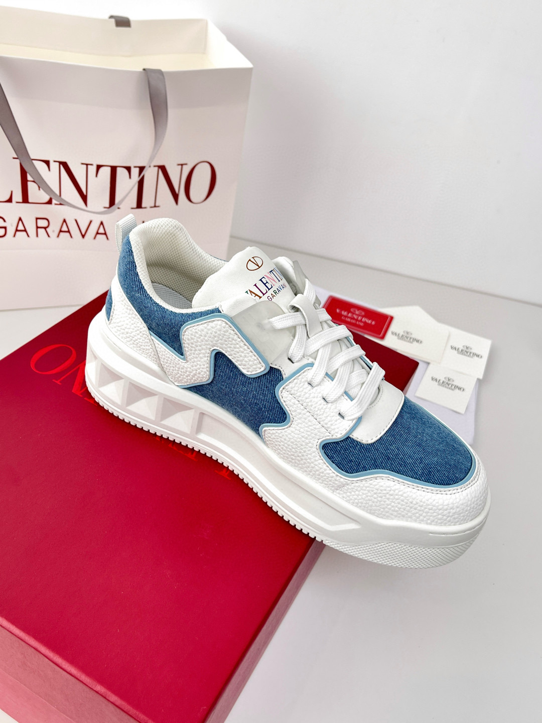 발렌티노 5cm 남녀공용 신발 운동화 스니커즈