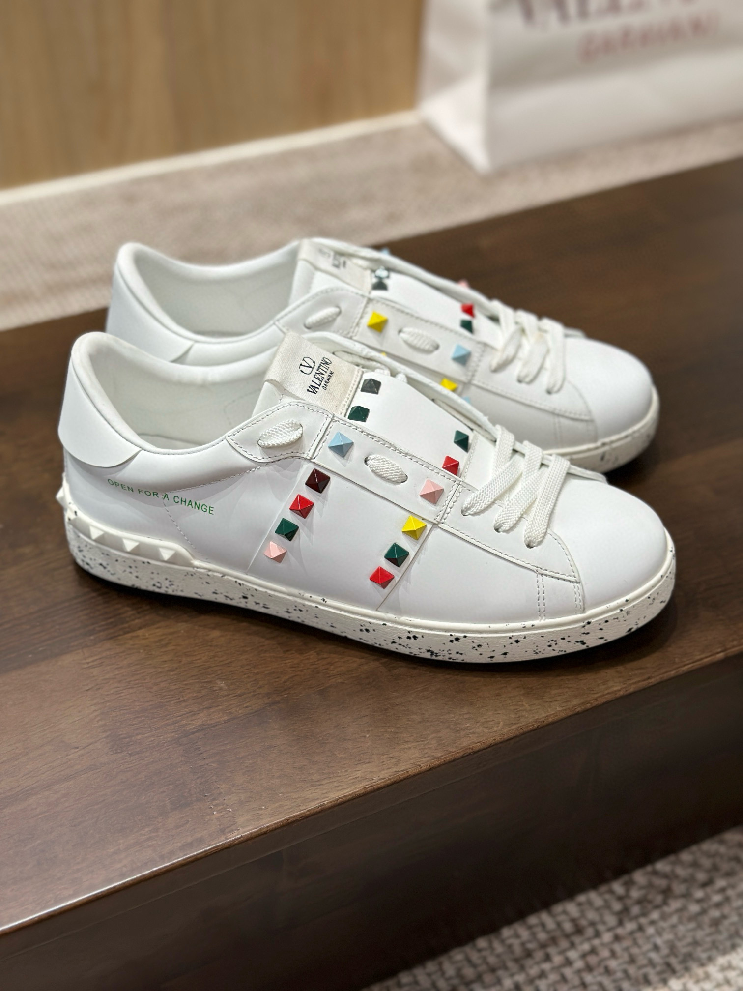 발렌티노 남녀공용 신발 운동화 스니커즈