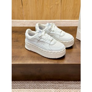 발렌티노 여자 신발 운동화 스니커즈