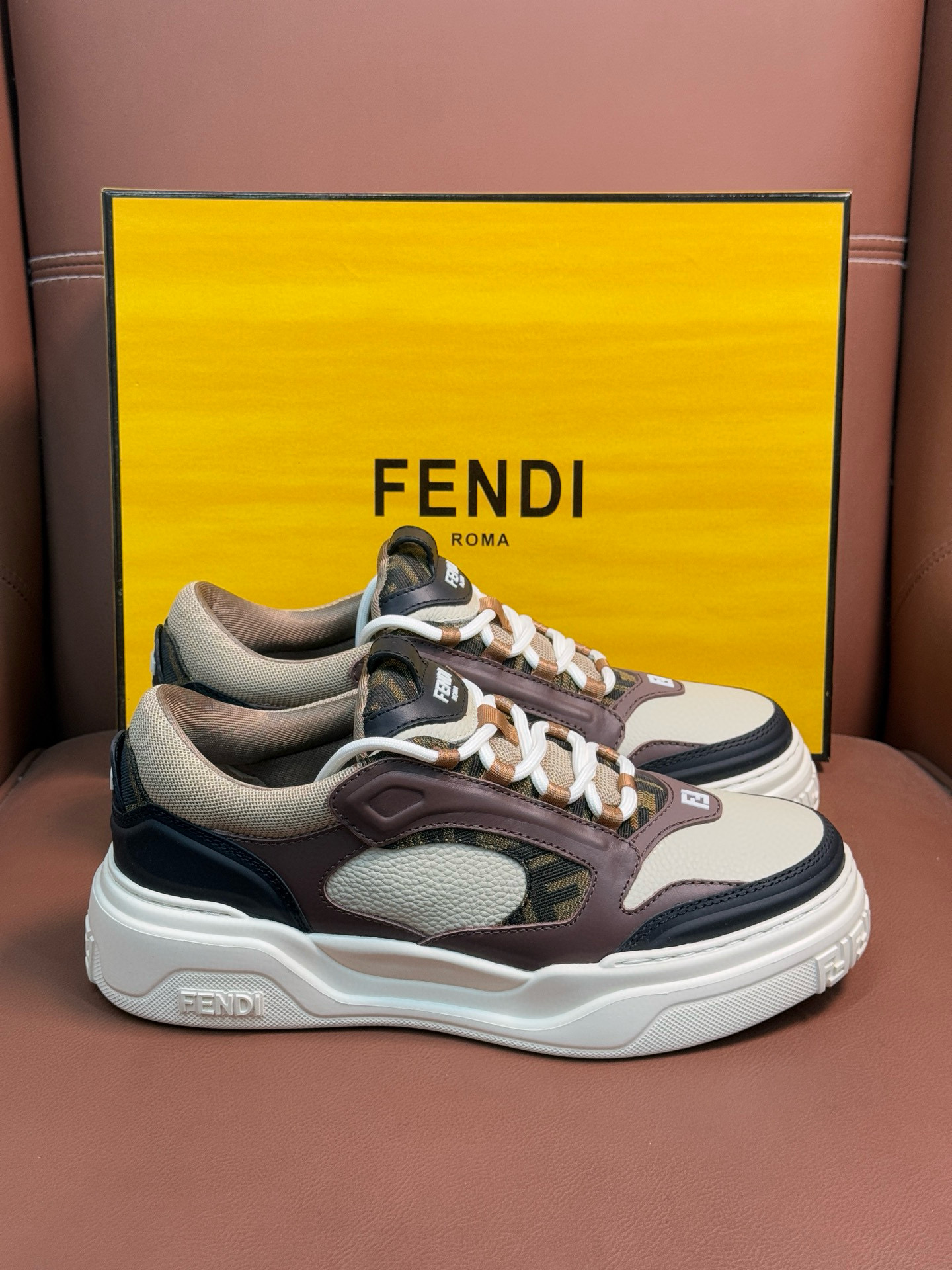 펜디 남자 신발 운동화 스니커즈