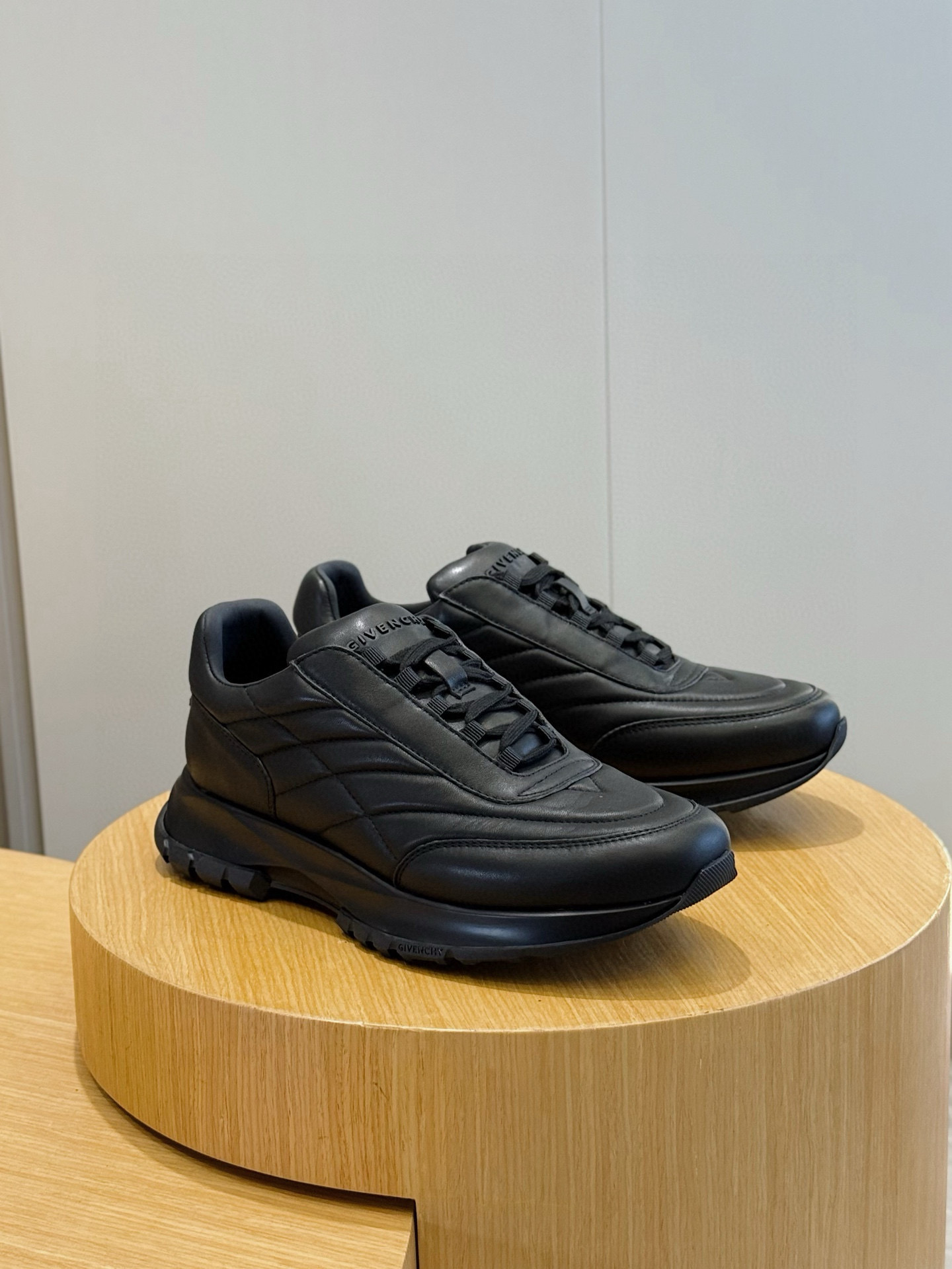 지방시 남자 신발 운동화 스니커즈