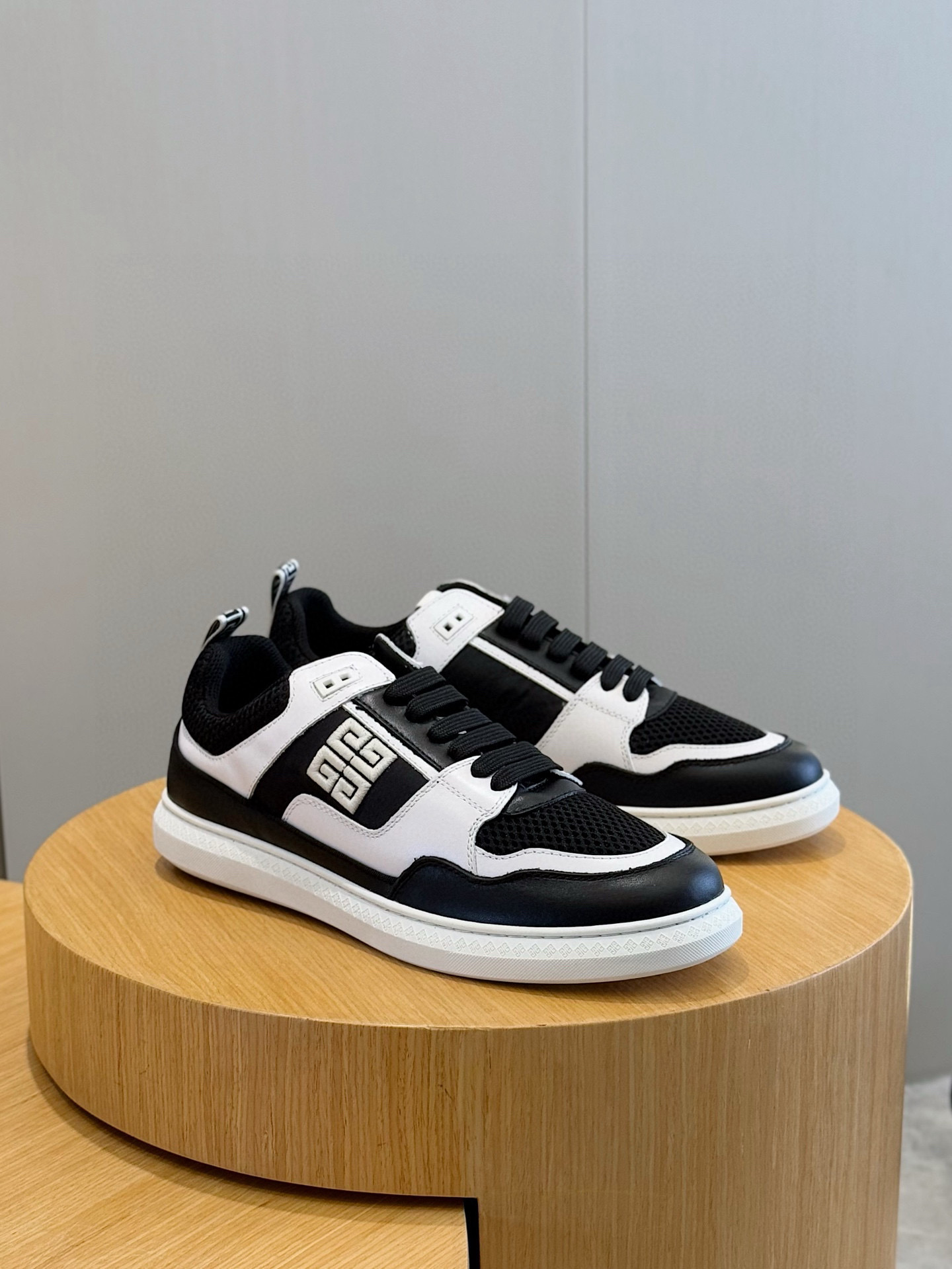 지방시 남자 신발 운동화 스니커즈