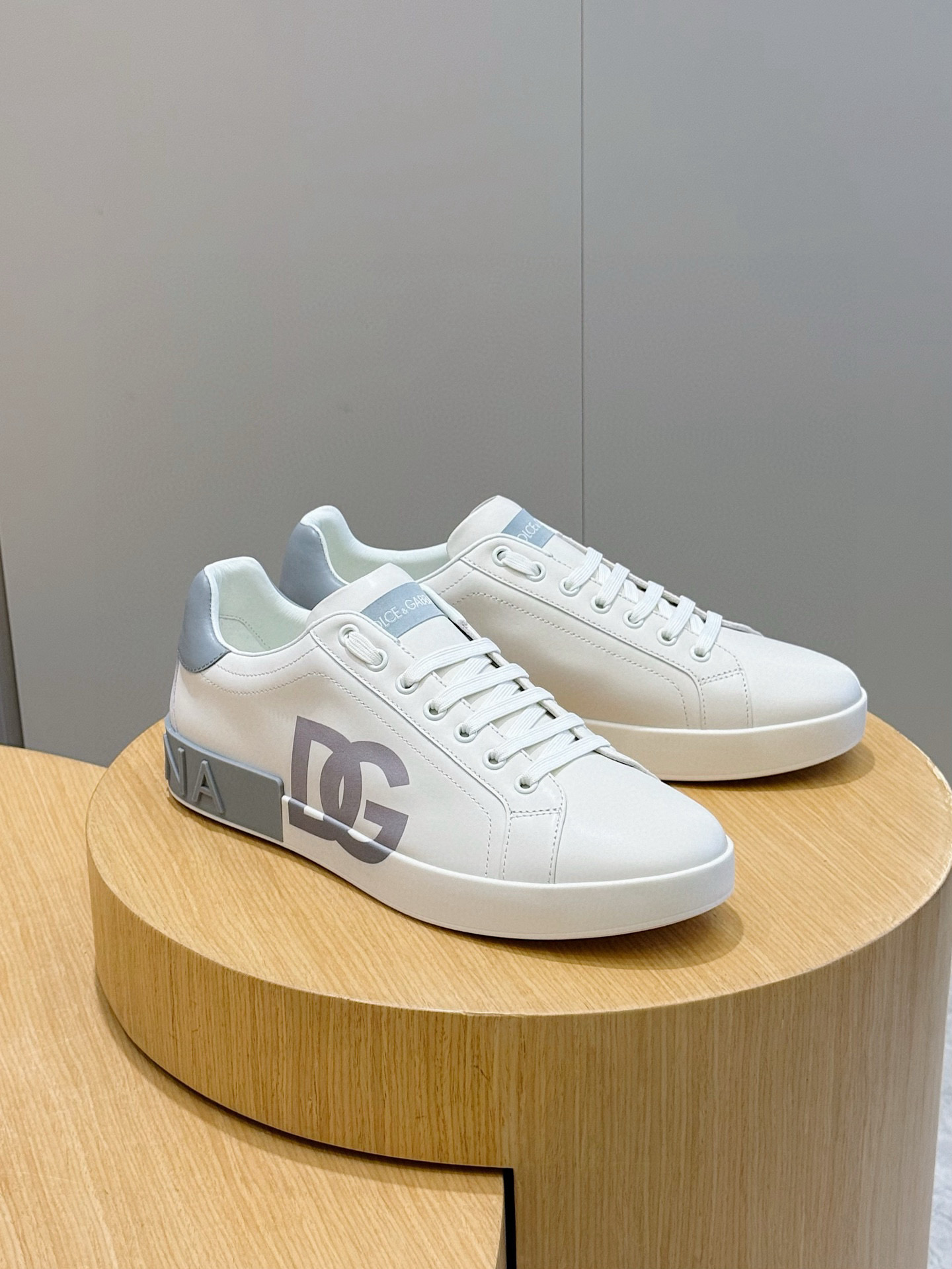 돌체앤가바나  남자 신발 운동화 스니커즈