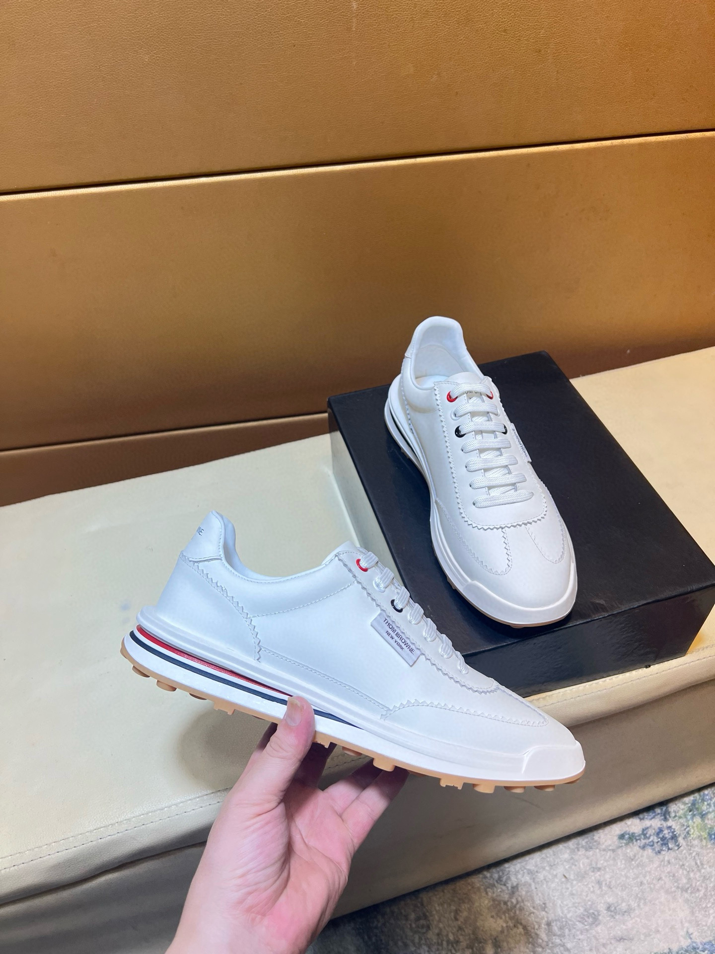 톰브라운 남자 신발 운동화 스니커즈