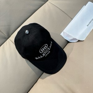 발렌시아가 모자