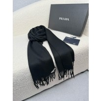 프라다 스카프