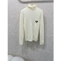 프라다 여자 니트