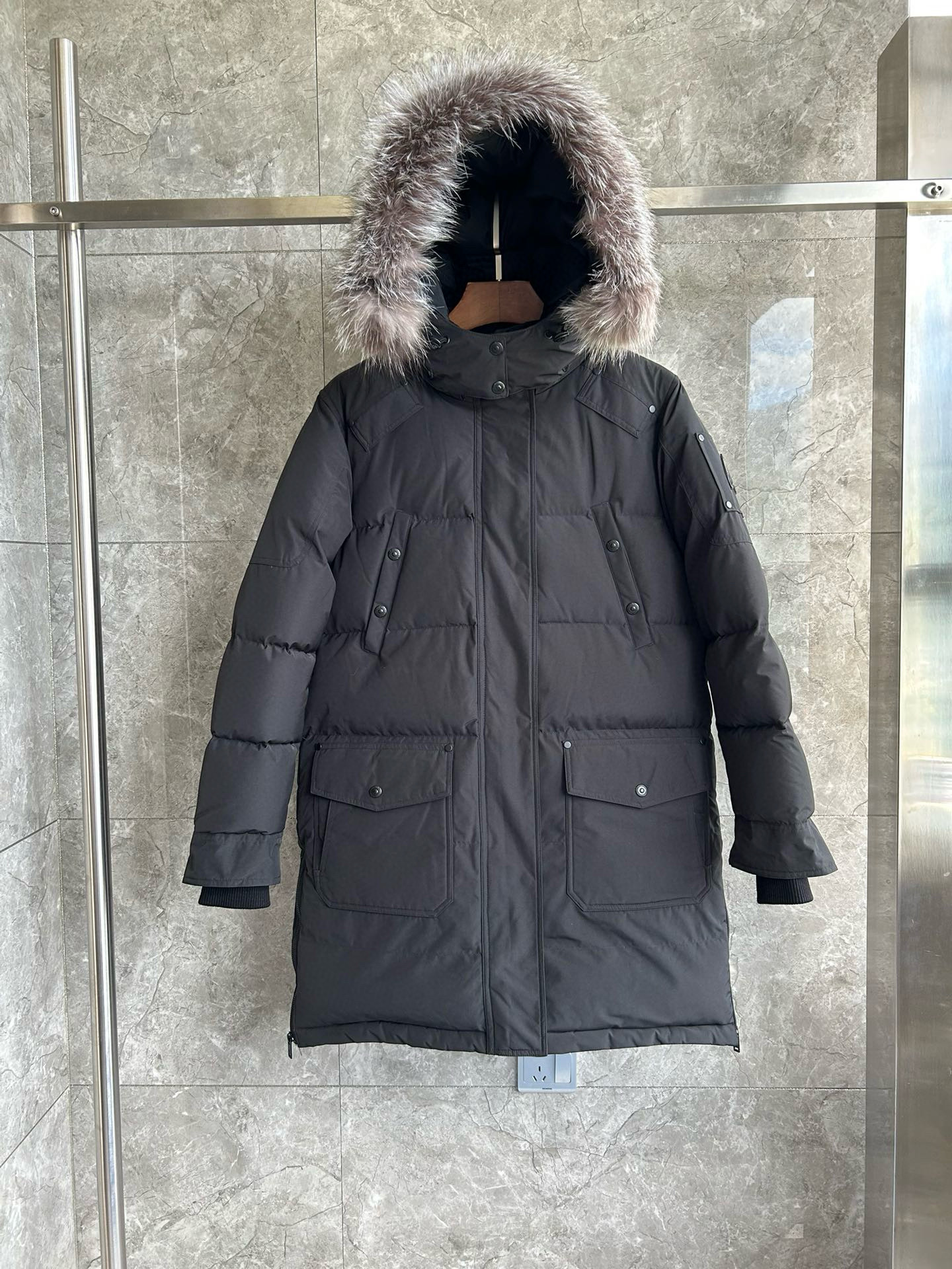 무스너클 남녀공용 패딩