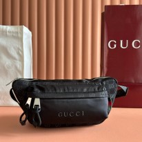 구찌 838929 남자가방